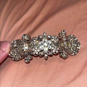 Elegant Silver Crystal Hair Clip